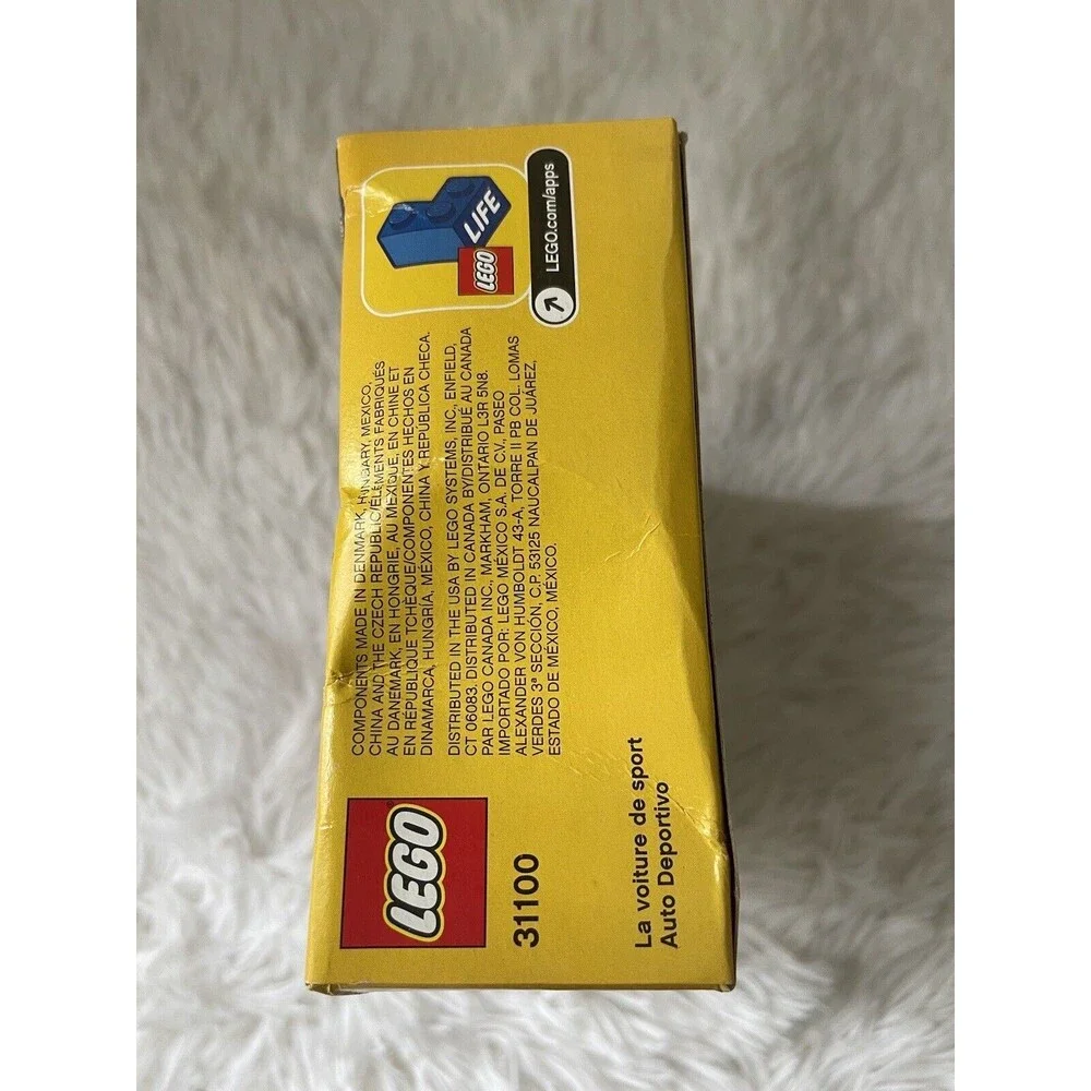 New LEGO 31100 Sports Car 134 Pcs Building toy